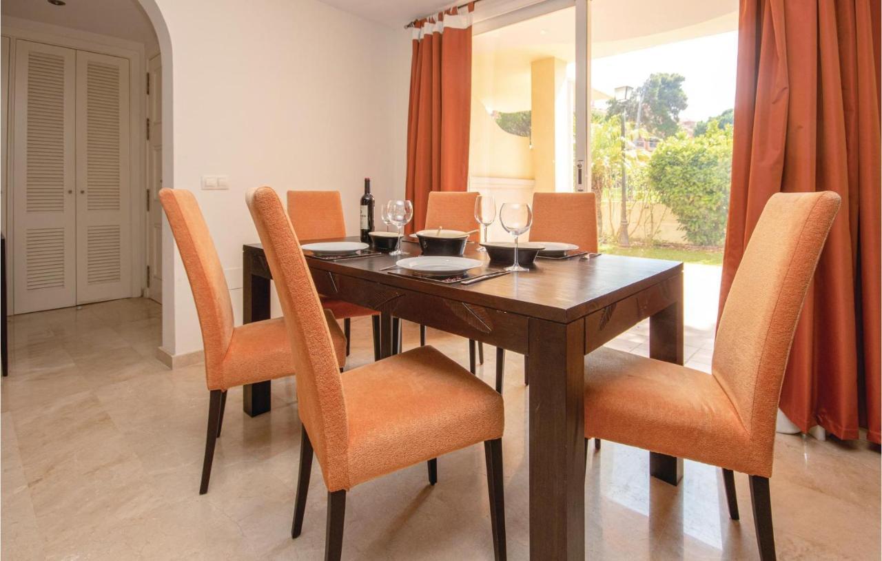 Beautiful Apartment In Marbella-Cabopino With 2 Bedrooms, Wifi And Outdoor Swimming Pool Buitenkant foto